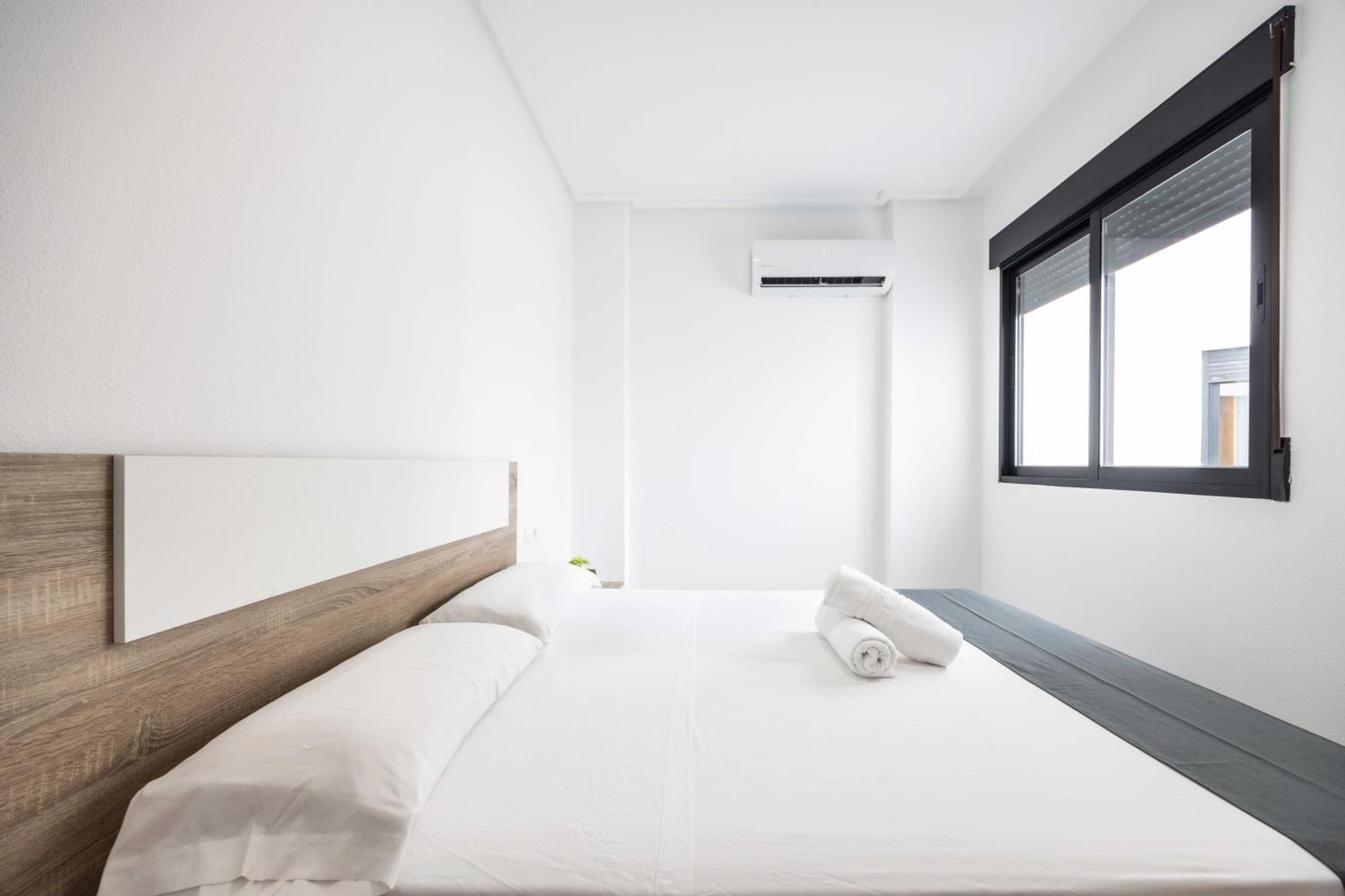 Apartamentos Marina Playa De Torrevieja By Apartamentos Торевьиа Экстерьер фото