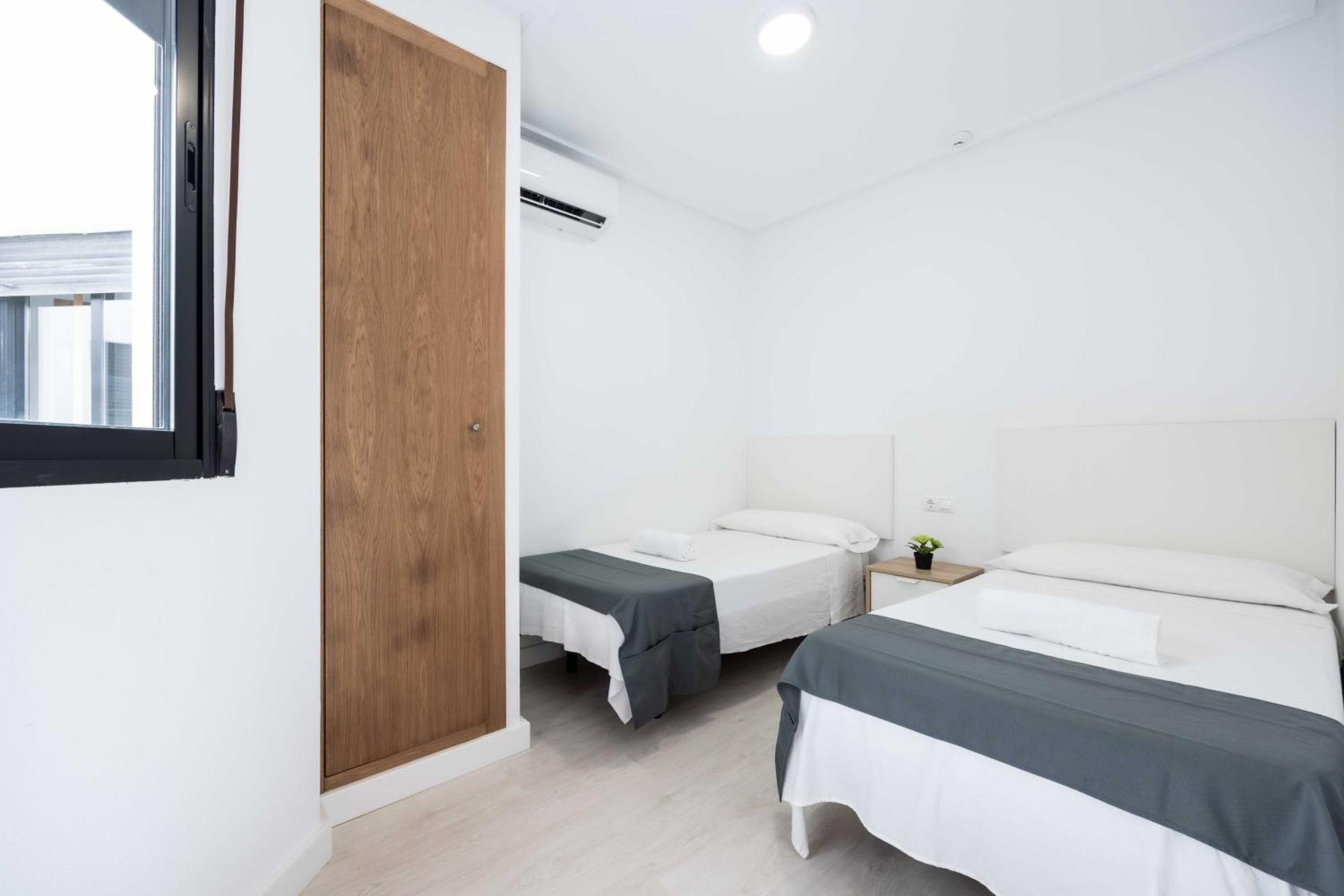 Apartamentos Marina Playa De Torrevieja By Apartamentos Торевьиа Экстерьер фото